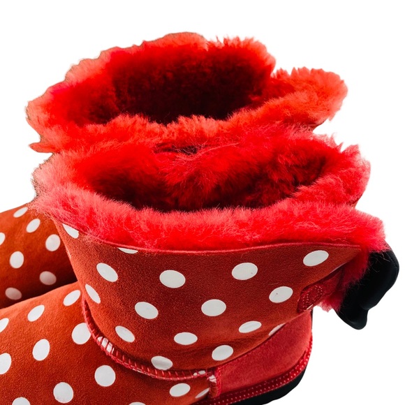 NEW UGG X Disney Minnie Sweetie Bow Polka Dot Shearling Sheepskin Boot Size 7 - Picture 5 of 16